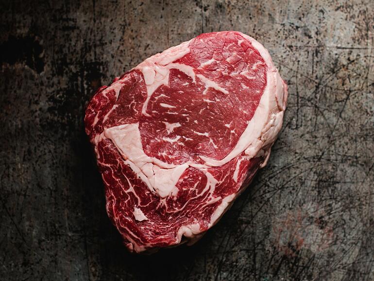 How to Cook Ribeye Steaks in a Skillet - eatTelfit