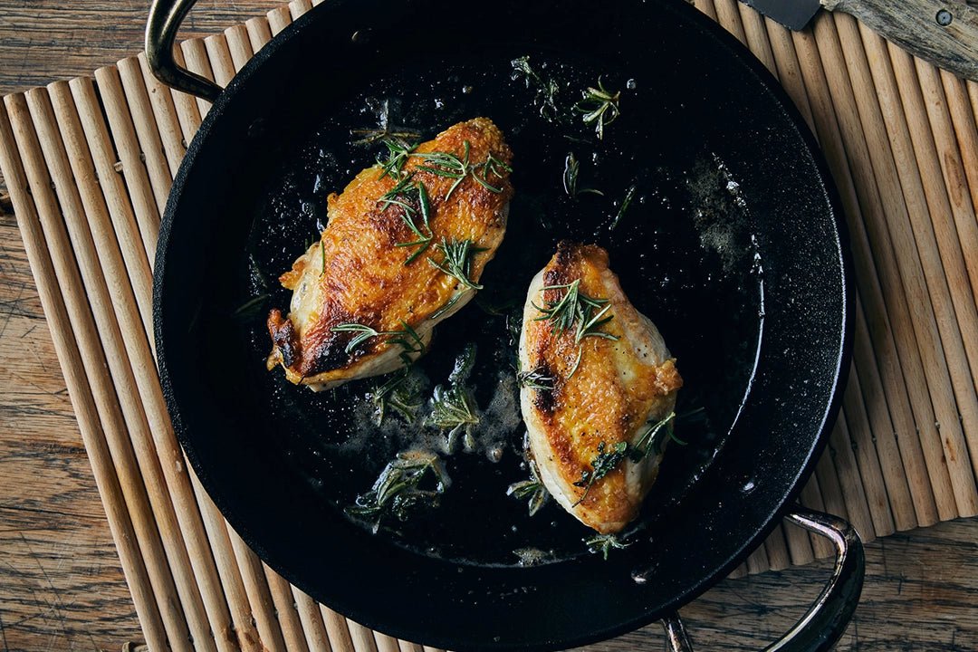 How to Cook The Perfect Chicken Breast In a Pan Roast - eatTelfit