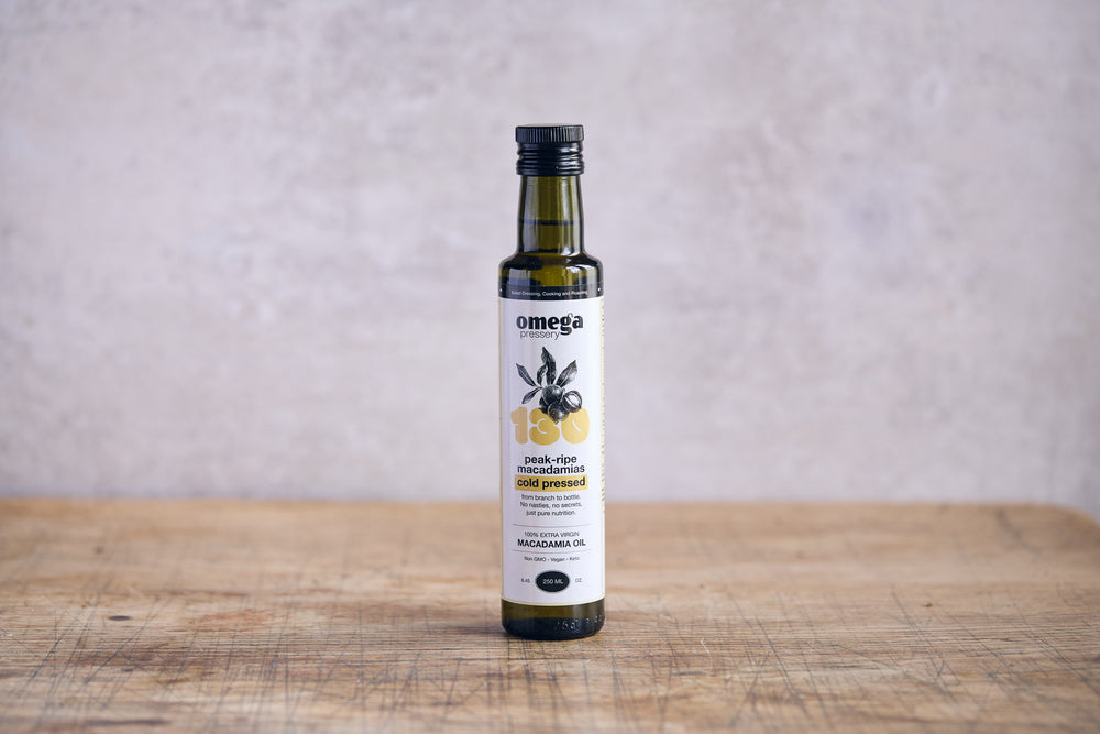 Omega pressery Macadamia Nut Oil Bottle